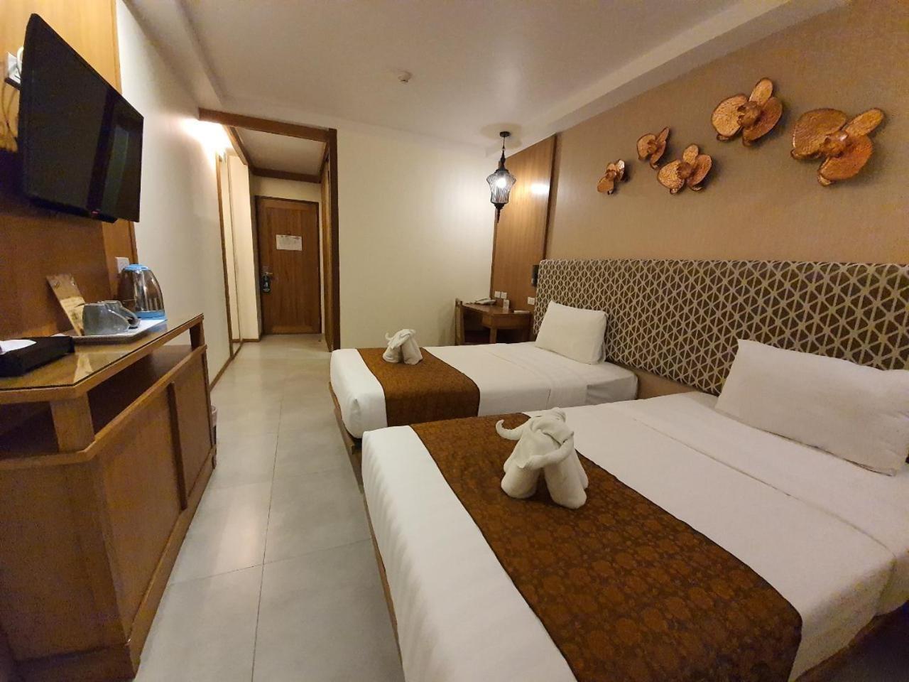 The Signature Hotel @ Thapae Chiang Mai Exterior photo